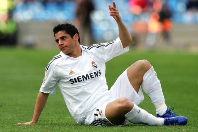 cicinho.jpg